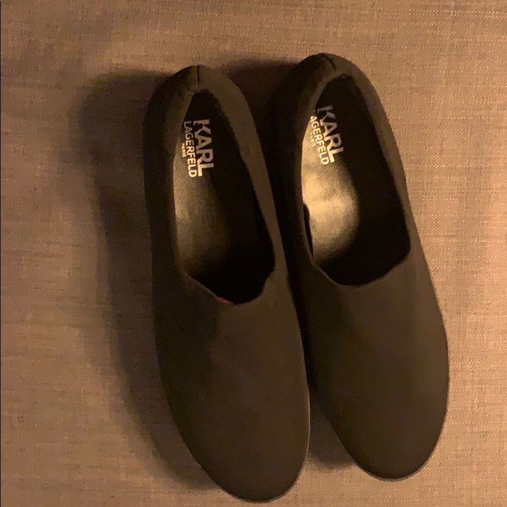 Shoe